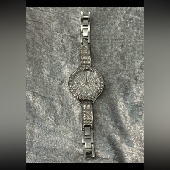 Michael Kors MK-3250 Watch - Picture 3 of 5